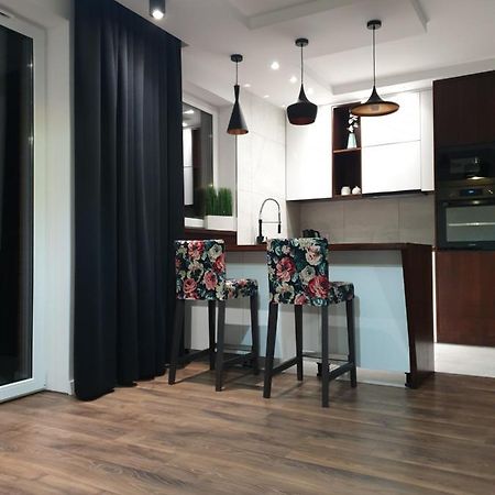 No 59 Apartament Nowy Targ Bagian luar foto